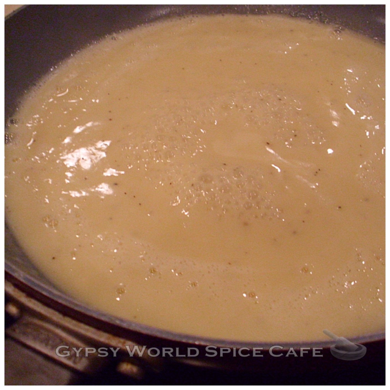 Creamy Saffron Infused Alfredo Sauce 20120118-184526.jpg